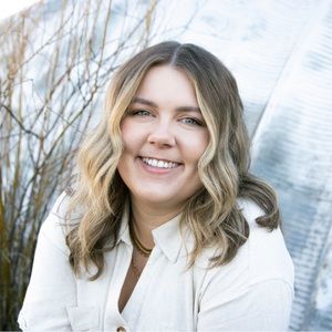 Meet your Posher, Eliana